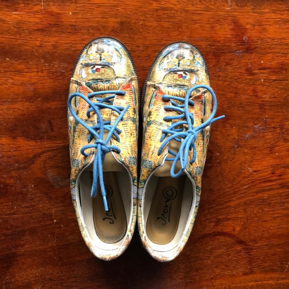 Icon Women’s Wearable Art Shoes Size 8 - Picture 2 of 6